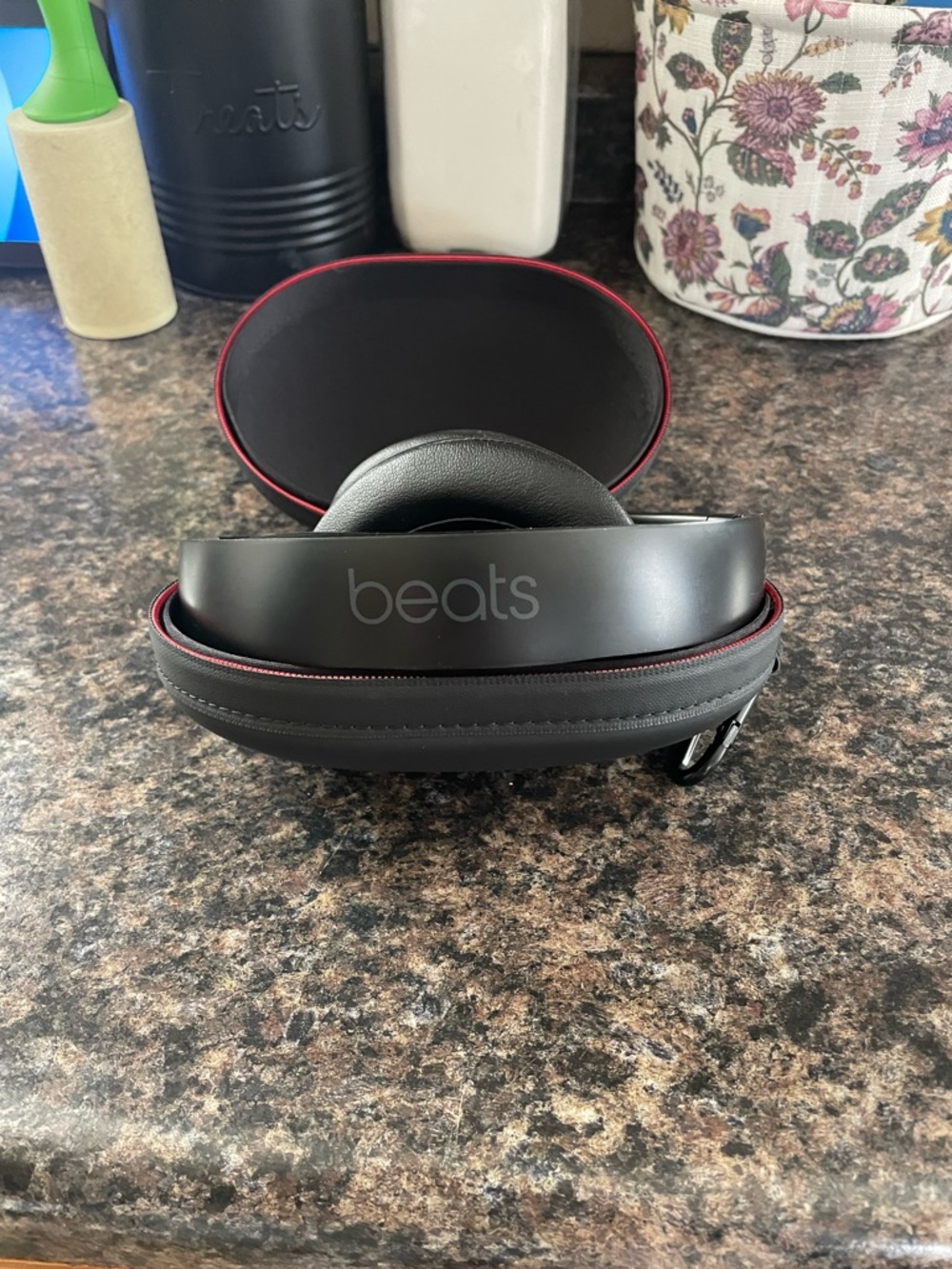 Beats Black Studio 3 Headphones